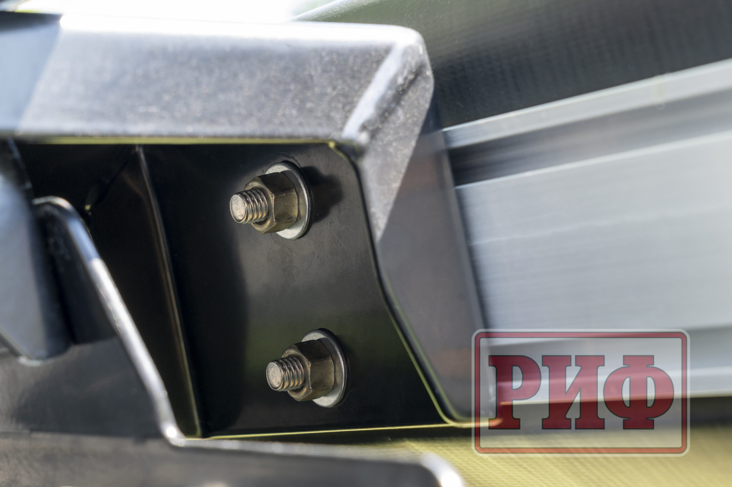 Маркиза автомобильная РИФ веерная 2.5х3,0 м (правая) — изображение 5