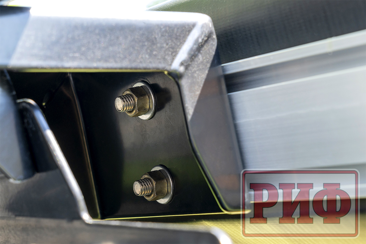 Маркиза автомобильная РИФ веерная 2,5х2,5 м (левая) — изображение 11